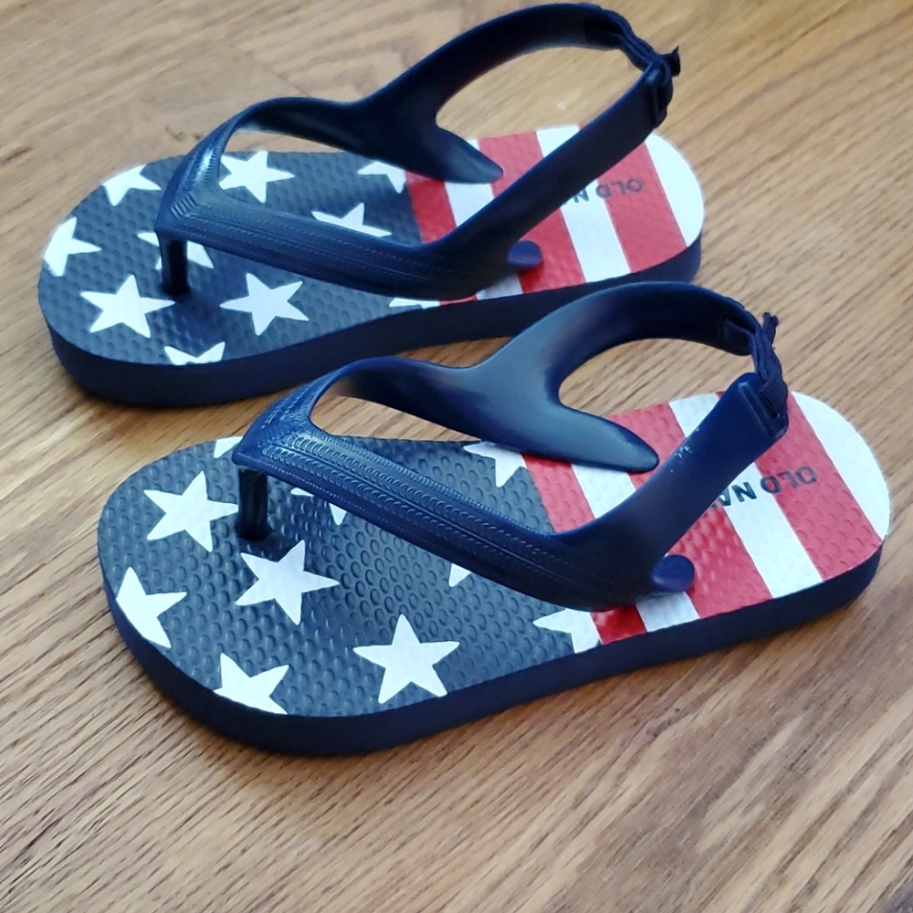Old Navy Toddler Size 7/8 Sandal